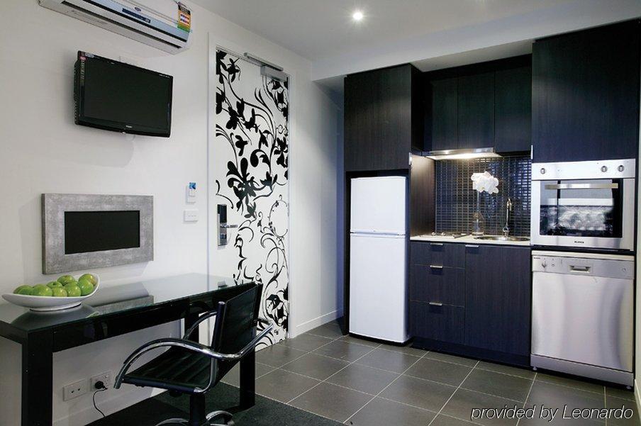 Soya On Davis Apartment Hotel Melbourne Exterior photo