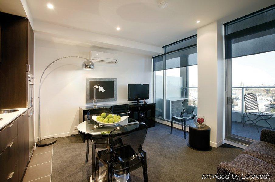 Soya On Davis Apartment Hotel Melbourne Exterior photo