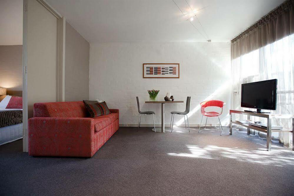 Soya On Davis Apartment Hotel Melbourne Exterior photo